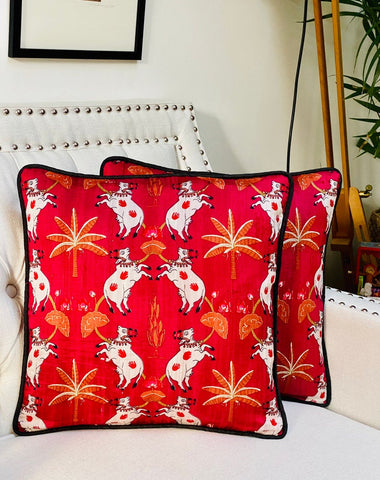Pichwai Inspired Printed Raw Silk Cushion Cover ( Red/Maroon)