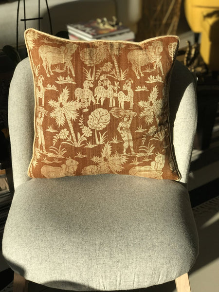 Panchatantra Cushion Cover-Beige/Gold