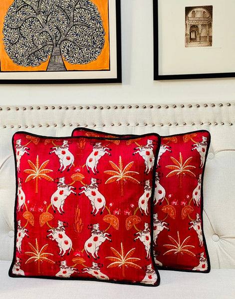 Pichwai Inspired Printed Raw Silk Cushion Cover ( Red/Maroon)