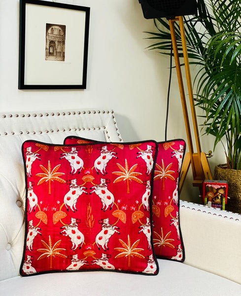 Pichwai Inspired Printed Raw Silk Cushion Cover ( Red/Maroon)
