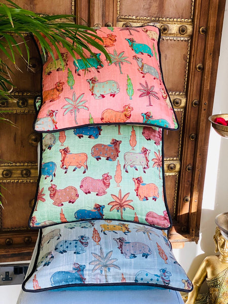 Pichwai Inspired Printed Raw Silk Cushion Cover ( Grey)