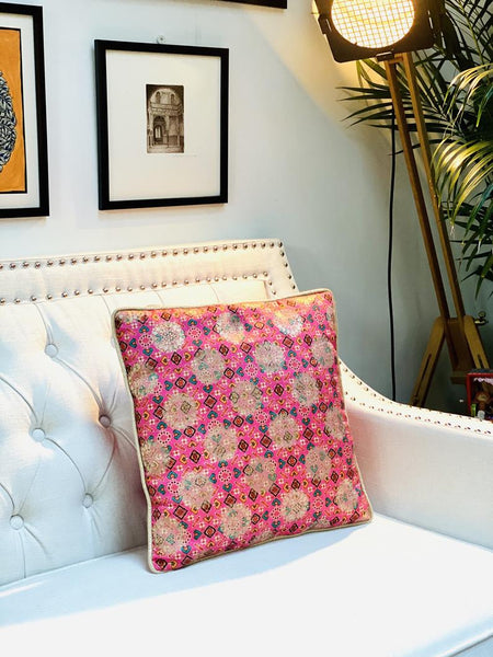Patola Print Cushion Cover with Subtle Gold Weave - Pink